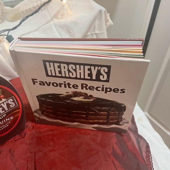 Baking books - Hersheys!! - Picture 4 of 5